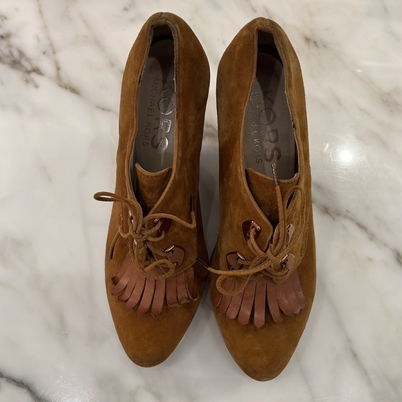 Michael Kors brown suede high heeled loafer style wedge, size 8.5 - Picture 2 of 5